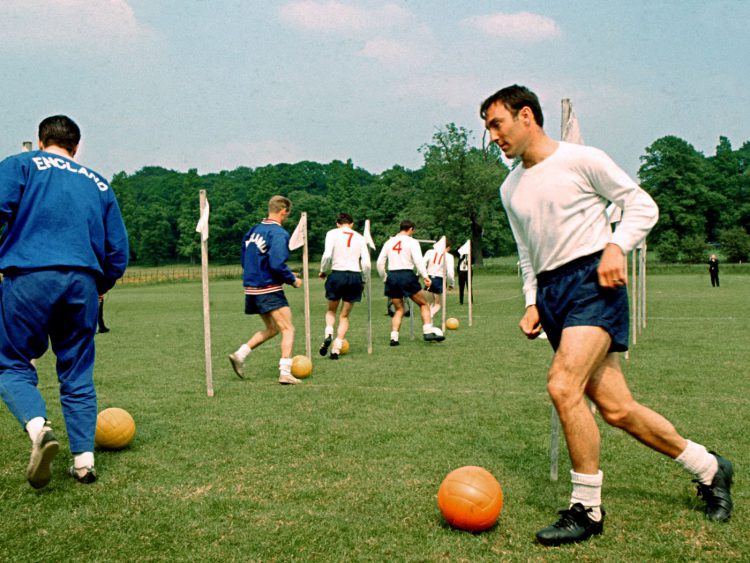 w88-jimmy greaves-02
