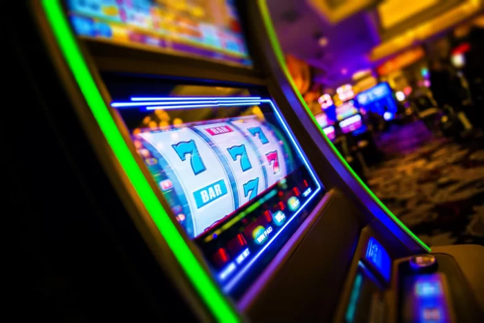 online slots vs. real slots for real money - which one is better